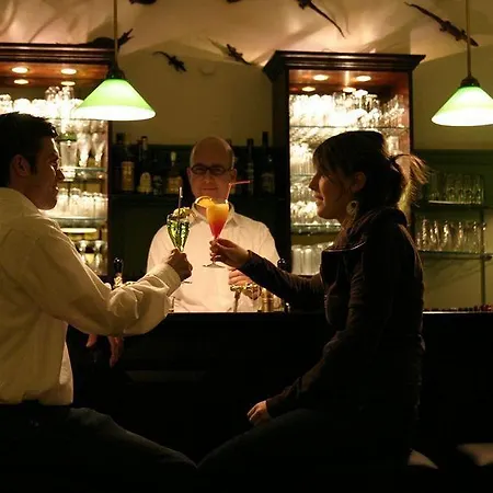 レストラン クロコディル