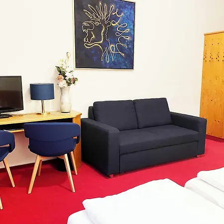 レストラン クロコディル ホテル 3*